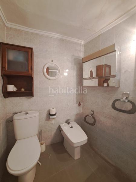 Foto 8c675e13-591b-474a-a409-aa72b50c148f. Casa en calle progreso derramador 13 bonita casa de pueblo con amplio patio y fachada a dos calles. en Requena