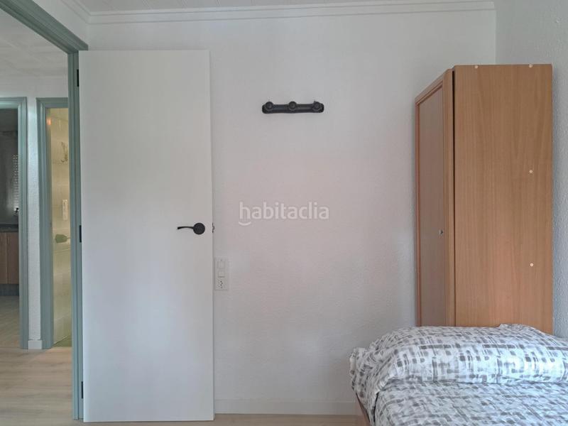 Foto 05a5493b-b894-4e39-91f2-60422ea8dbec. Chalet en urbanizacion hontanar 15 amplio chalet en estado impecable. en Utiel
