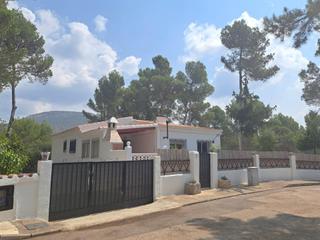 Chalet  Urbanizacion hontanar 15. Amplio chalet en estado impecable.