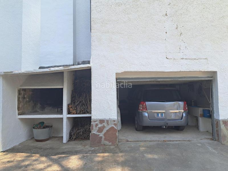 Foto c2a89af4-f149-4e41-adb7-d2559fc8ea61. Chalet en urbanizacion hontanar 15 amplio chalet en estado impecable. en Utiel