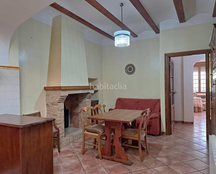 Foto 96f07c10-8f2c-4e5f-b031-9e16311f52b4. Casa adossada a calle san jaime san antonio 48 a Requena