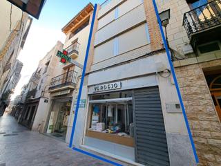 Maison  Calle calle de santa maría, 31 31. Magnífica oportunidad en el corazón de utiel.