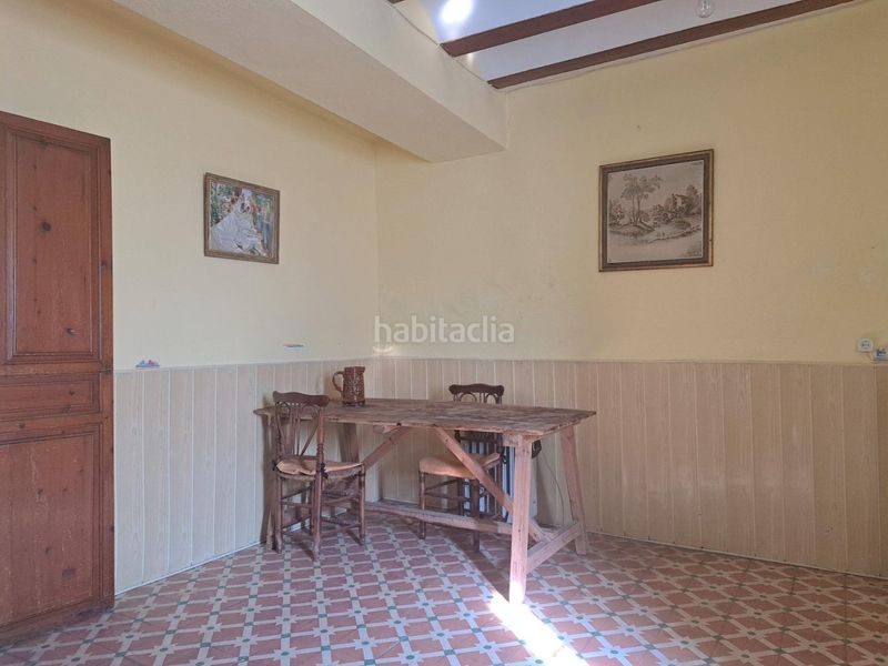 Foto dd1459c1-0061-4c44-91c9-a8fb684e29e9. Casa a calle huertas 32 a Fuenterrobles
