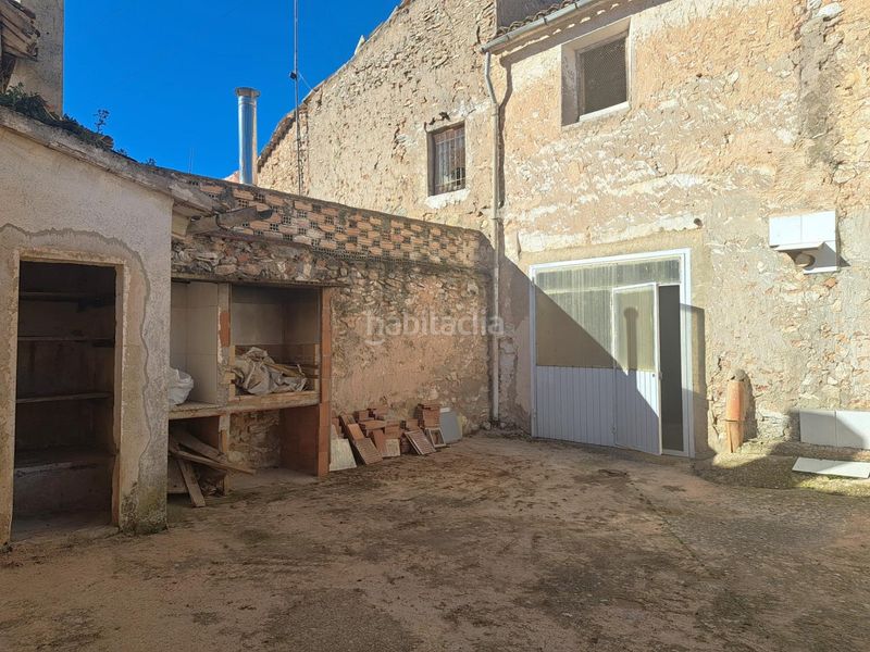 Foto ed884d54-cace-4d18-a30d-185b17873323. Casa a calle huertas 32 a Fuenterrobles
