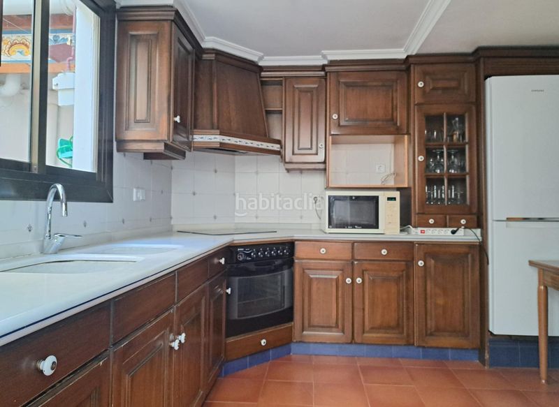 Foto bbde78ad-c750-4927-904d-2749379c99b4. Pis a calle vega la 3 a Requena