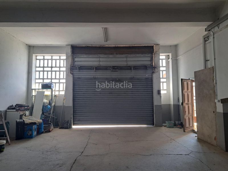 Foto f323c535-9d0c-4368-b468-14bf4eed4265. Pis a calle vega la 3 a Requena