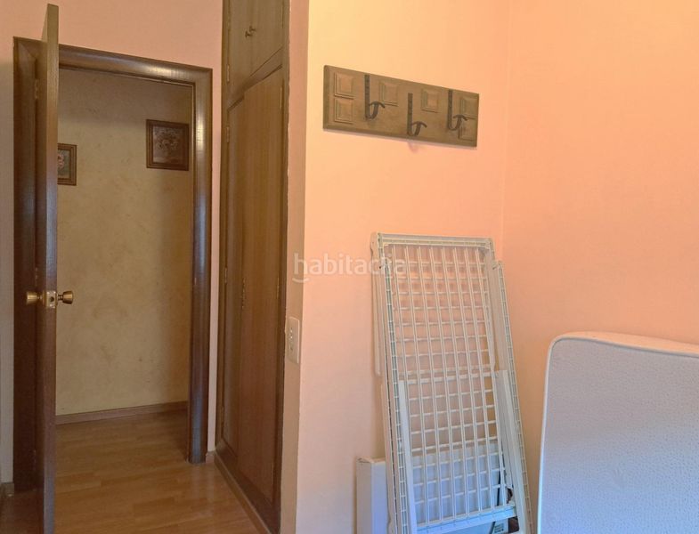 Foto f59065c0-3847-4594-a895-465c86692562. Pis a calle vega la 3 a Requena