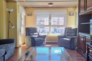 Pis en Calle vega la 3. Espectacular piso con terraza y espacios �nicos