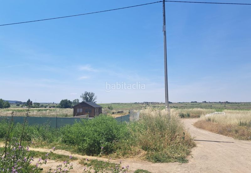 Foto c60f477c-2e45-4919-add0-4f0f1fa81c4d. Casa a carretera carretera valencia a Requena