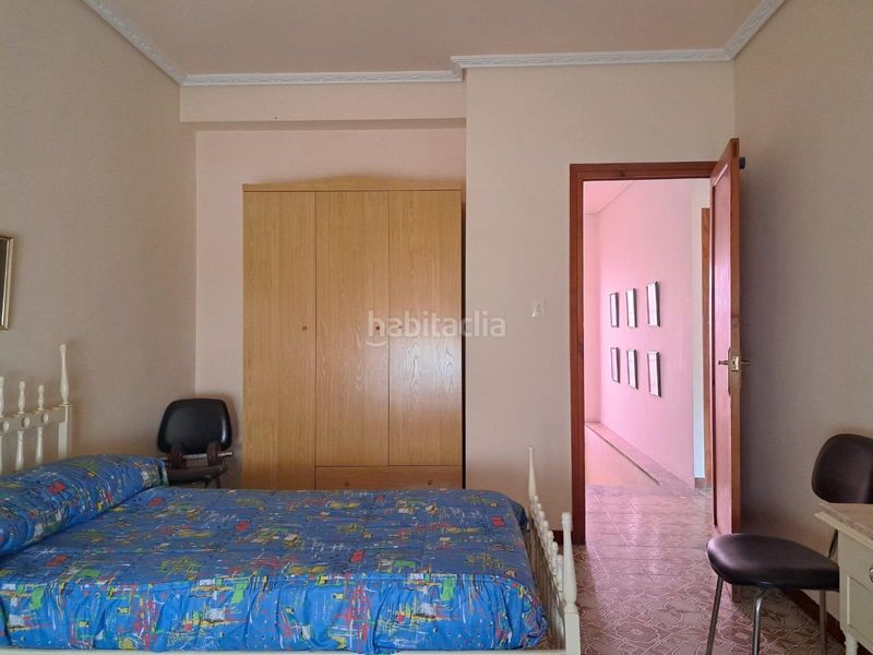 Foto 2bf3b21e-7113-4c3a-8d08-d2e20078f41e. Casa a calle calle Requena campo arcís 11 a Requena