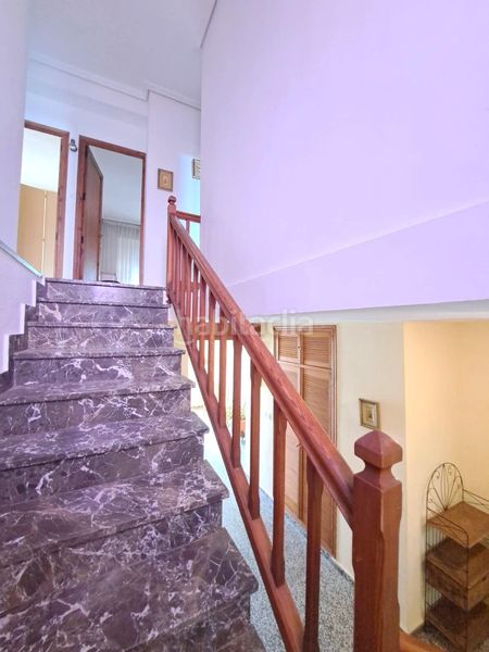 Foto 57933789-f5b4-4b7e-b03b-0761fa9495f7. Casa a calle calle Requena campo arcís 11 a Requena