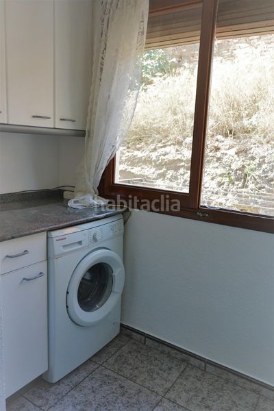 Foto 339e4338-ce5a-473d-9546-0f2db9589531. Pis a calle peso 13 a Requena
