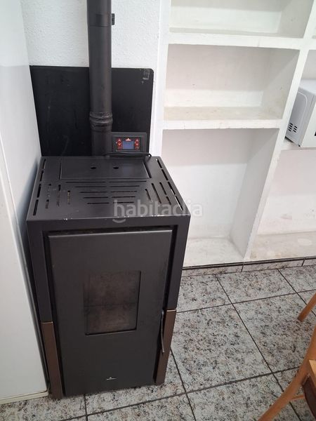 Foto 7a619a69-c482-4618-8713-8f7b1d296a9c. Pis a calle peso 13 a Requena