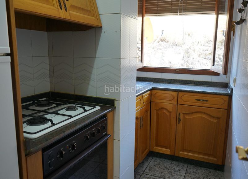Foto 8e74b800-c539-450f-97dd-7ec86e02cbe2. Pis a calle peso 13 a Requena