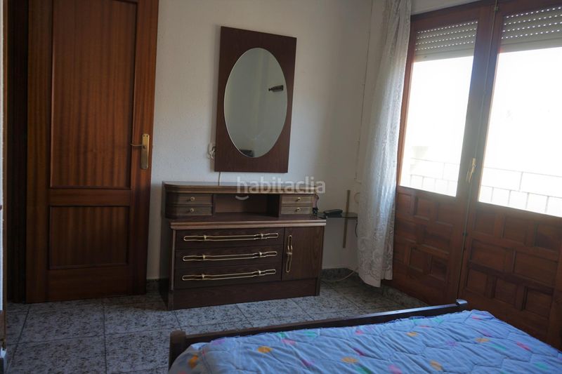 Foto a643b8ec-2c5d-4bd5-8cc8-baf9a7a26bf5. Pis a calle peso 13 a Requena