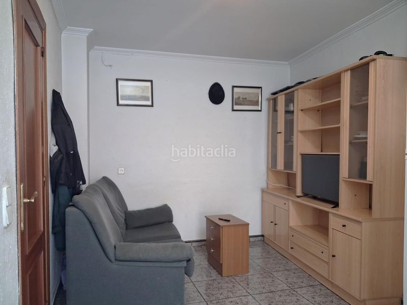 Foto c511fa6d-730b-4314-bd7f-a8a27a0597cd. Pis a calle peso 13 a Requena
