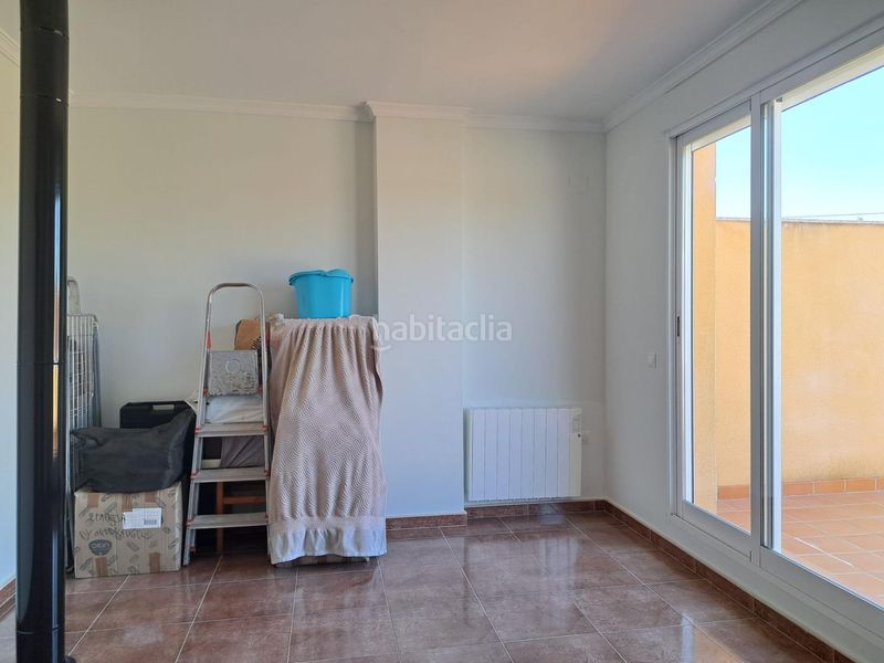 Foto 0a048f24-624d-4307-8f6e-5475dc6316f0. Casa a schiera in calle union isidros 2 in Requena