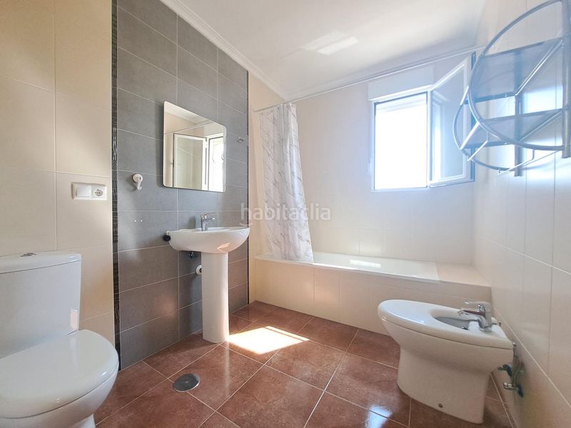 Foto 52ac721d-932e-46d4-abb1-7c09c6d2d348. Casa a schiera in calle union isidros 2 in Requena