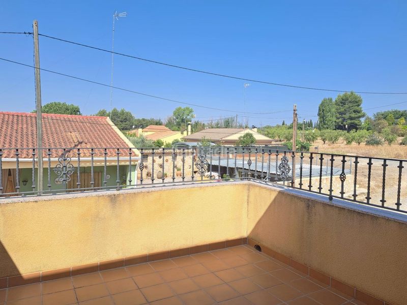 Foto 7a290f41-8cef-440d-92a8-1e28dddf16b0. Casa a schiera in calle union isidros 2 in Requena