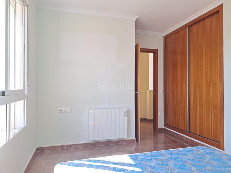 Foto b08f2ac0-5618-4398-a039-ef3e81a77701. Casa a schiera in calle union isidros 2 in Requena