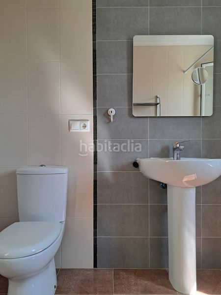 Foto b10c30a8-a00a-4be1-bf87-e782642ff7d8. Casa a schiera in calle union isidros 2 in Requena