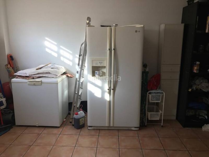 Foto 2f9f5e93-7b52-416d-9828-1d82d23db06e. Chalet actualmente inkiokupa en negociación!! chalet precioso totalmente esquinero y muy iluminado en la mejor zona , z en Valls