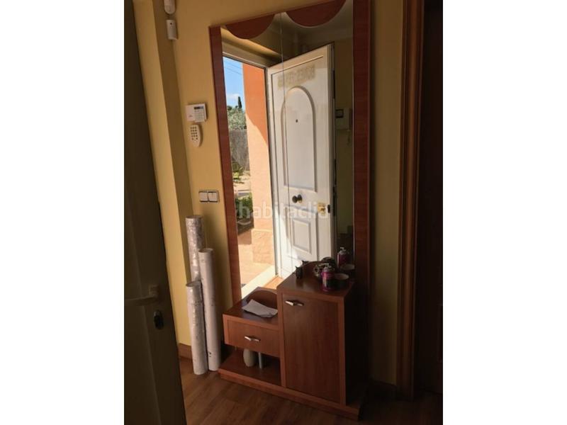 Foto 52ea6060-9e6b-4fbf-9343-074193d62883. Chalet actualmente inkiokupa en negociación!! chalet precioso totalmente esquinero y muy iluminado en la mejor zona , z en Valls