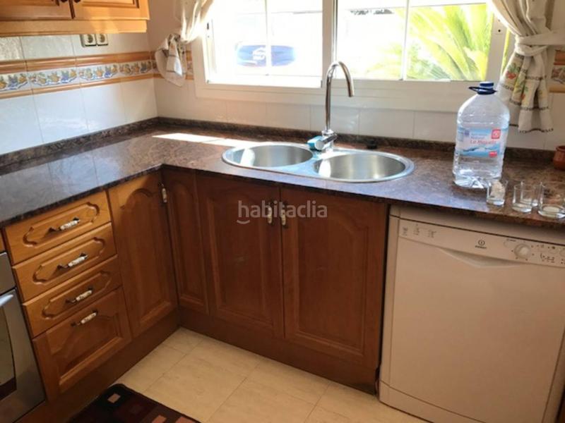 Foto 7755a31b-d835-4cda-b892-335970d8ca9f. Chalet actualmente inkiokupa en negociación!! chalet precioso totalmente esquinero y muy iluminado en la mejor zona , z en Valls