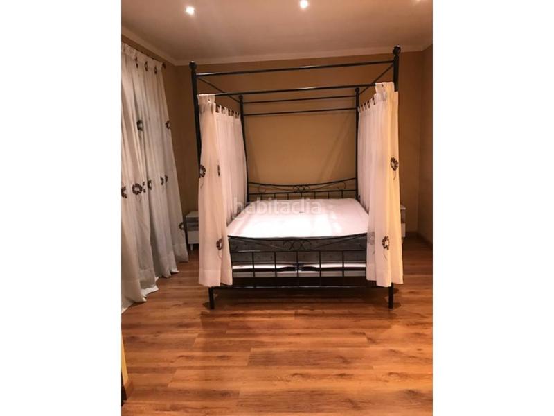 Foto 884c67d6-a251-406d-9852-82854e063c4d. Chalet actualmente inkiokupa en negociación!! chalet precioso totalmente esquinero y muy iluminado en la mejor zona , z en Valls