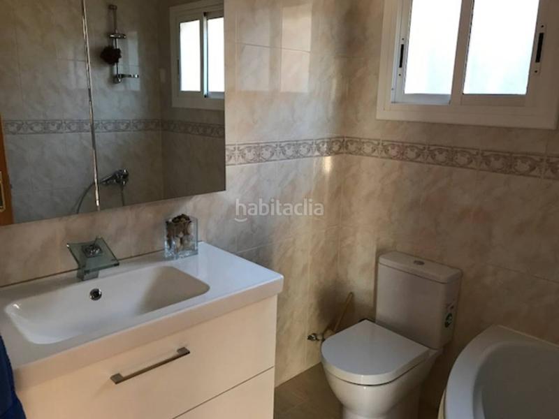 Foto ccb91c77-32b5-4f01-bc52-e9469f1eb4b2. Chalet actualmente inkiokupa en negociación!! chalet precioso totalmente esquinero y muy iluminado en la mejor zona , z en Valls