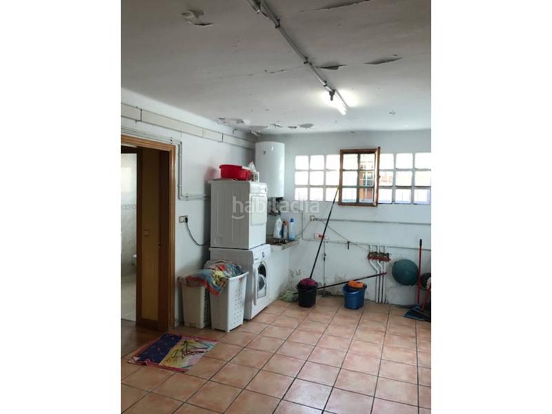 Foto d9dde28a-8874-43b7-b3b2-190bbfe1ad9f. Chalet actualmente inkiokupa en negociación!! chalet precioso totalmente esquinero y muy iluminado en la mejor zona , z en Valls