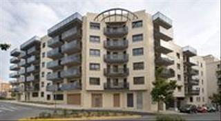 Location Parking voiture à Carrer llentiscle 1. Garaje en edificio milanos
