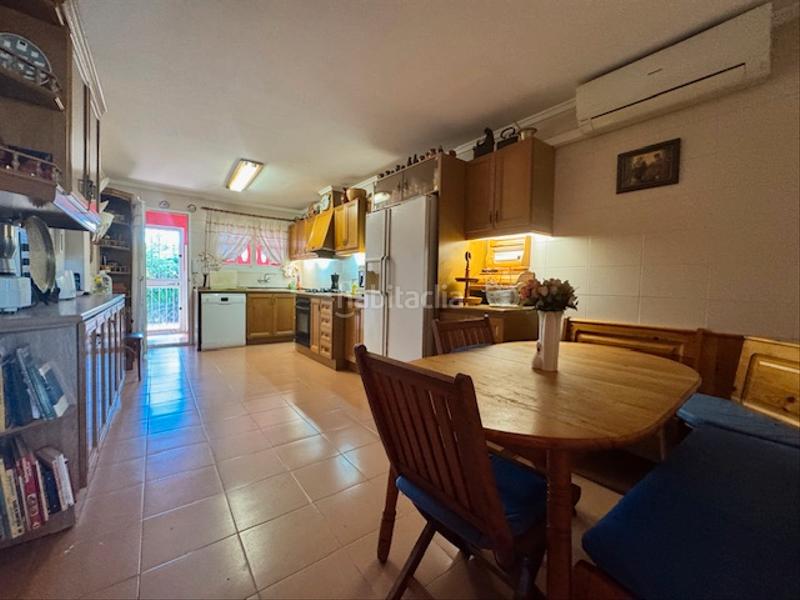 Foto f25ff737-77fc-4119-9c84-5719c4dd8366. Casa en San Antonio de Benagéber