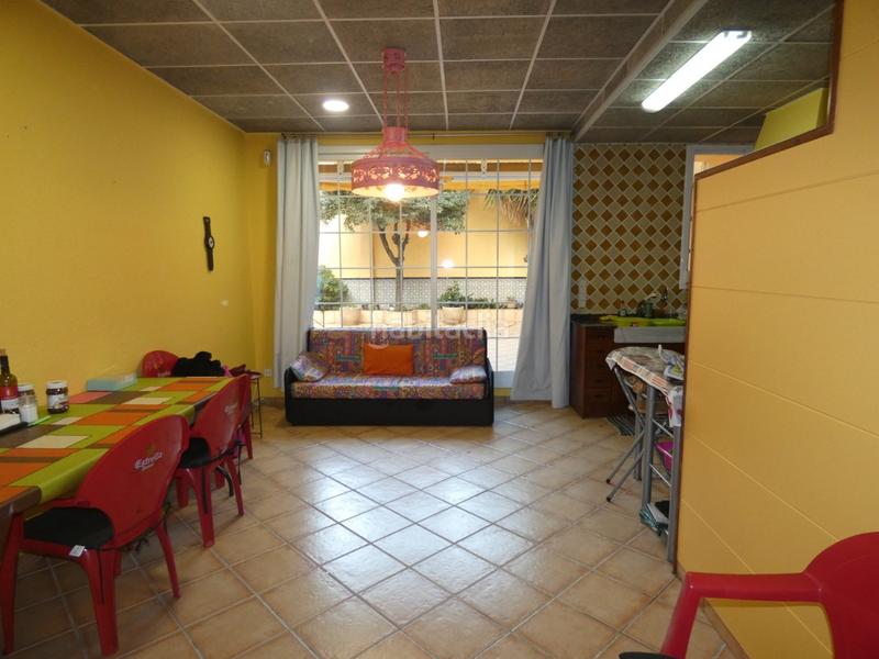 Foto 43582f8d-5410-4591-b47f-7ddba51ee24a. Locale commerciale con riscaldamento in La Geltrú-Sant Jordi Vilanova i la Geltrú