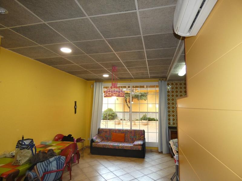 Foto 6be6aac6-1ea7-4422-9e58-c4cca97d0a72. Locale commerciale con riscaldamento in La Geltrú-Sant Jordi Vilanova i la Geltrú