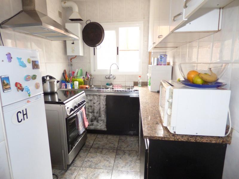 Foto 56d3e15c-9ff5-4095-85ce-3fa9efd96eda. Casa con parcheggio piscina in Bisbal del Penedès (La)