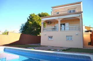 Xalet a La Franquesa-Oasis Park