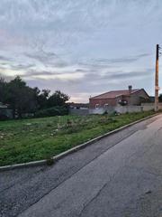 Terreny residencial  Calle badajoz-ur priorat. Parcela en la bisbal del penedes.