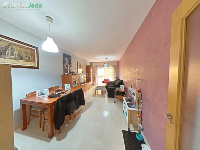 Foto 58c867e9-9292-4d78-9b6a-4f305347d752. Piso elegante piso con terrazas privadas costa en Torrox