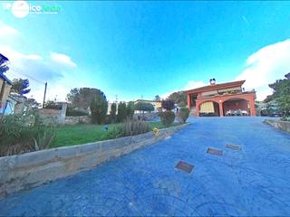 Xalet a Vespella de Gai. Encantadora casa independiente en vespella de  gai