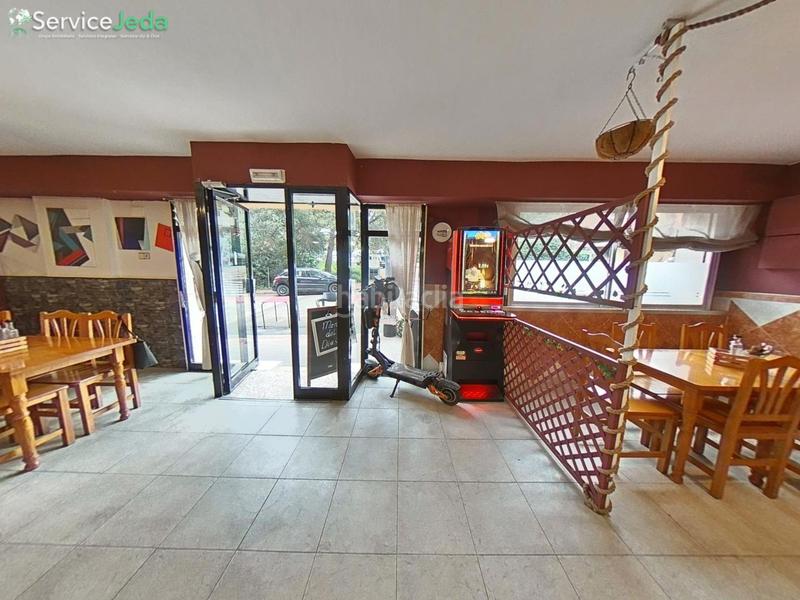 Foto 7b855c71-c775-4bc5-a641-a88bc2eb5f84. Traspaso local comercial quieres emprender en el mundo gastronómico? esta es tu oportunidad! se traspasa restaurante comple en Vendrell (El)