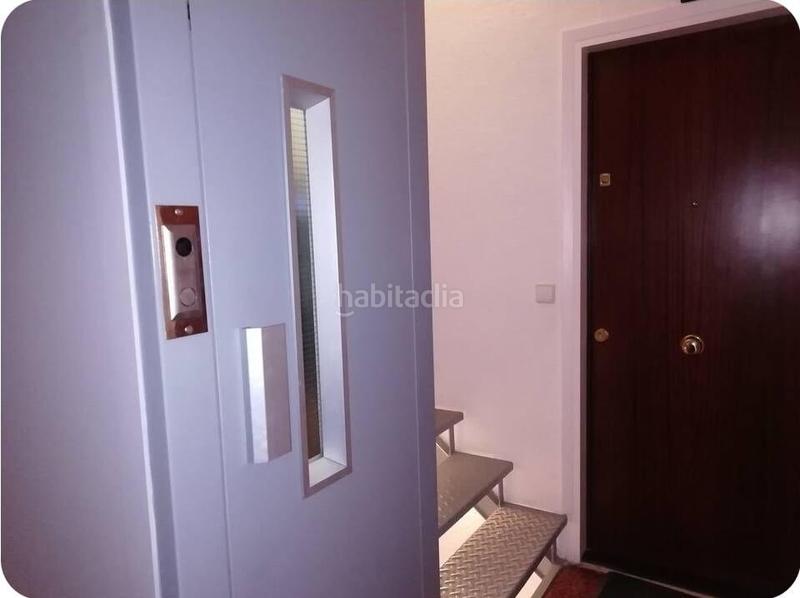 Foto f0c4eb28-1f7e-435f-ae3d-6e9f835f64fb. Alquiler piso alquiler, vistas al mar en Segur Platja Segur de Calafell