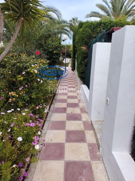 Foto 4cb815e1-946f-4cb3-b645-5ea0eebdb1c1. Reihenhaus mit heizung parking pool in Playa Muchavista Campello (el)