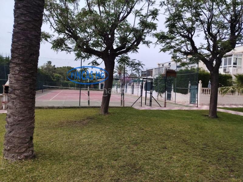 Foto 611f34f1-6df6-463b-a92d-5a634b63140e. Reihenhaus mit heizung parking pool in Playa Muchavista Campello (el)