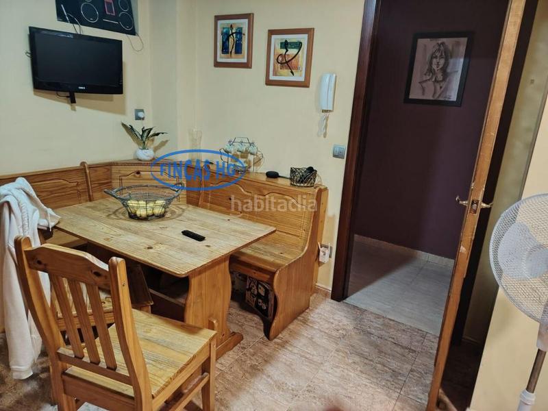 Foto d1e6d2e1-eb3f-491e-ae34-4e7647c03b29. Reihenhaus mit heizung parking pool in Playa Muchavista Campello (el)