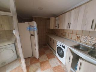 Appartement à Ciudad de Asís. Planta baja en ciudad de asis, barrio de florida alta
