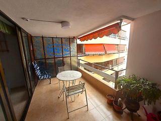Appartement à Carolinas Bajas. Vivienda de cuatro dormitorios y dos baños junto al museo marq