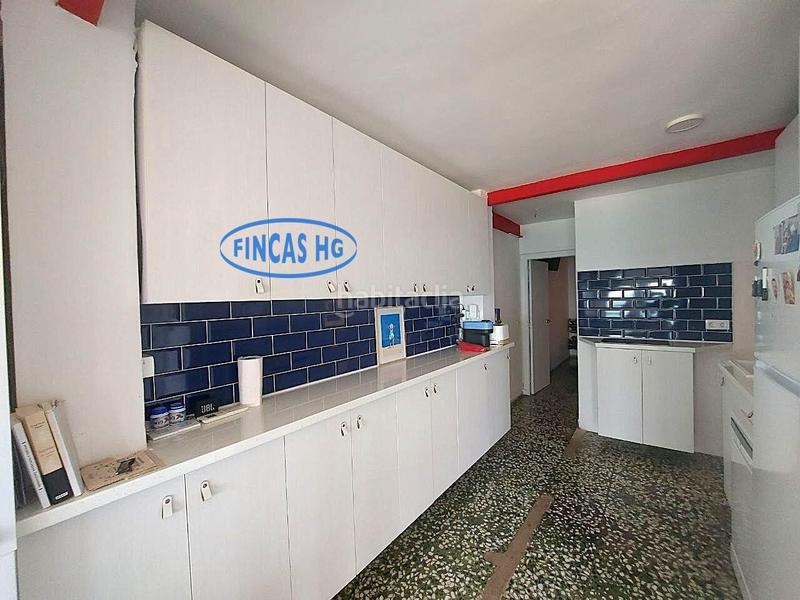 Foto d571943e-59a5-43b2-96cb-7f9f306cf2c0. Etagenwohnung in Casco Antiguo - Sta. Cruz - Ayuntamiento Alicante