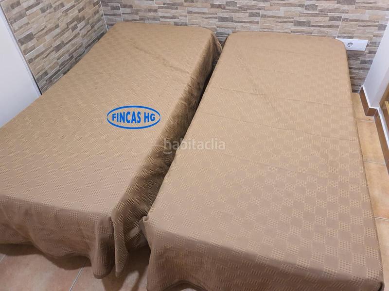 Foto a09b682d-a8ae-459e-8a66-abc9ac1535e2. Edificio in Barrio del Centro Alicante