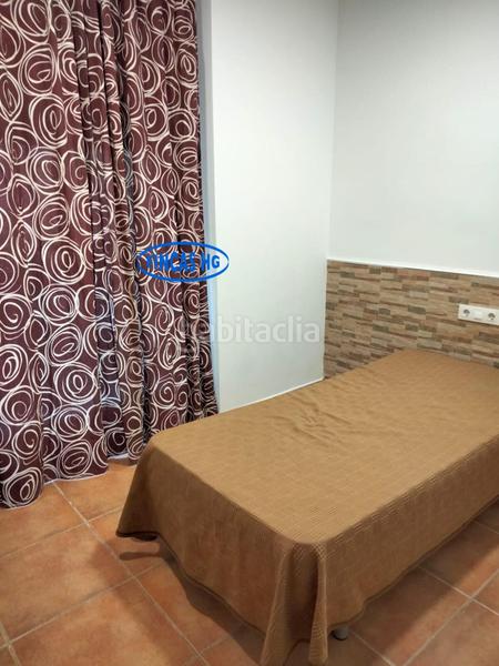 Foto b50758ef-2141-4d4f-95de-b43b7bb631ce. Edificio in Barrio del Centro Alicante